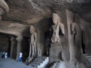 エレファンタ島の石窟寺院（ムンバイ）
