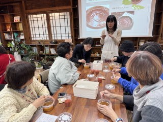 韓国で文化交流