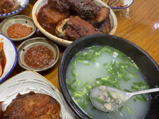 釜山で食べたい名物料理しじみスープ定食